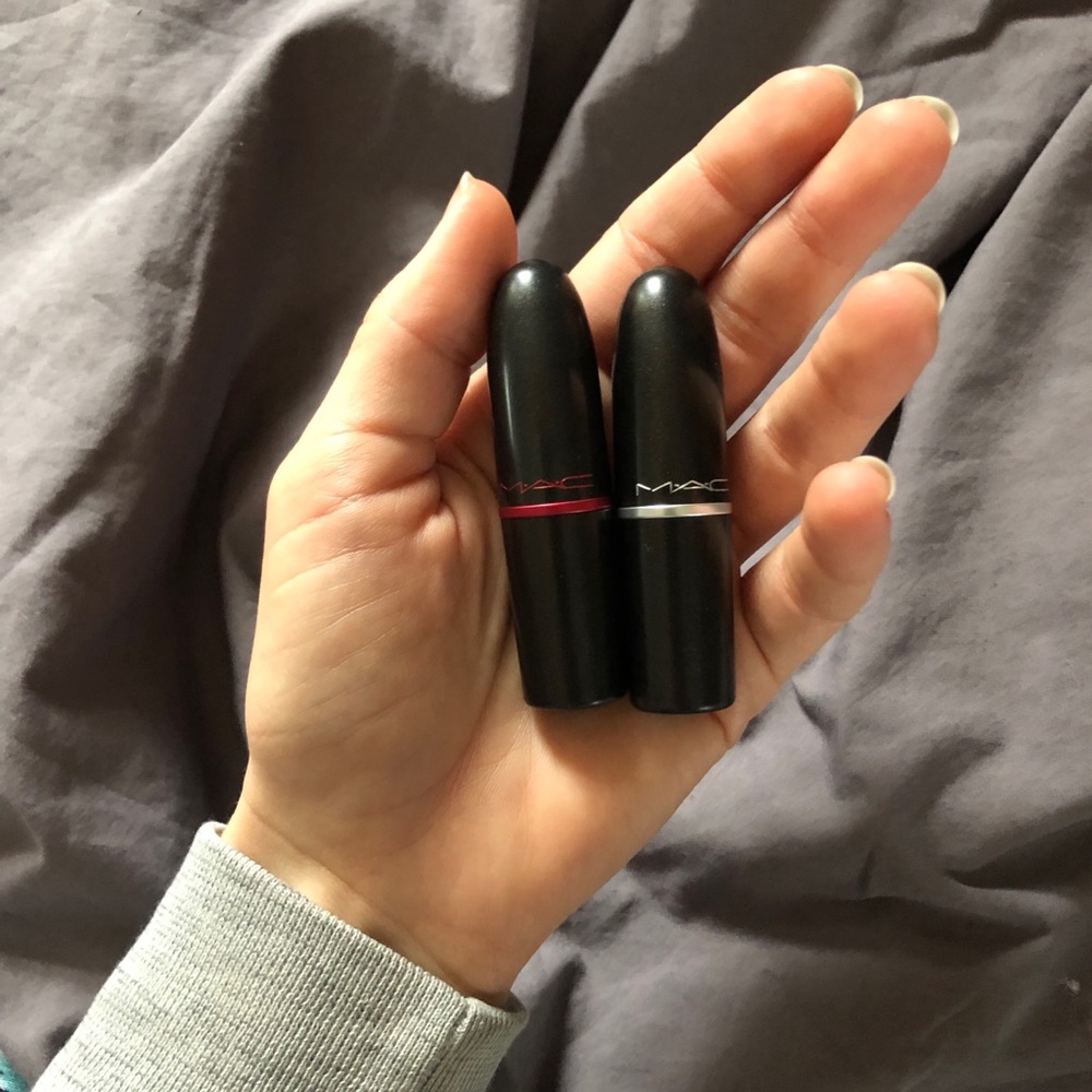 Bundle of two gorgeous MAC matte lipsticks